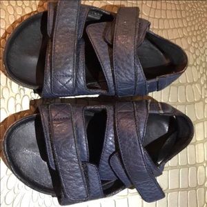 SoOLD❌❌❌❌❌❌❌❌❌❌❌Burberry sandals